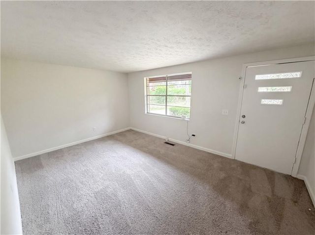 6372 S Skyline Drive, Douglasville, GA 30135