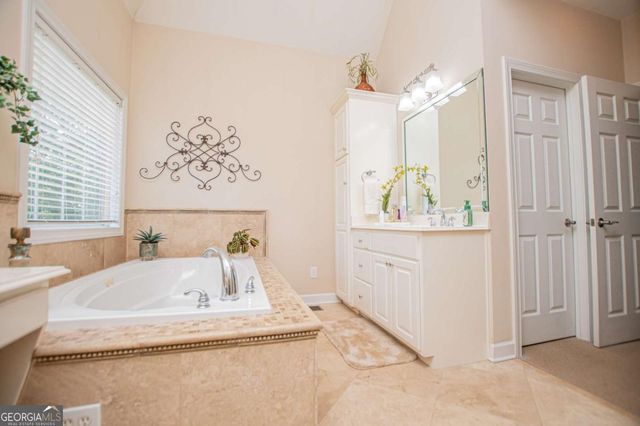 106 Emily Court, Carrollton, GA 30117