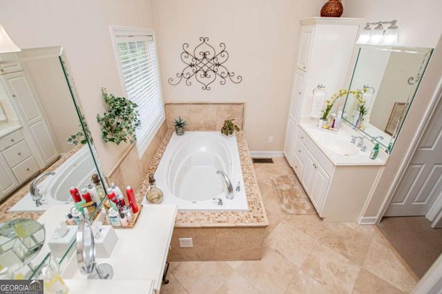 106 Emily Court, Carrollton, GA 30117