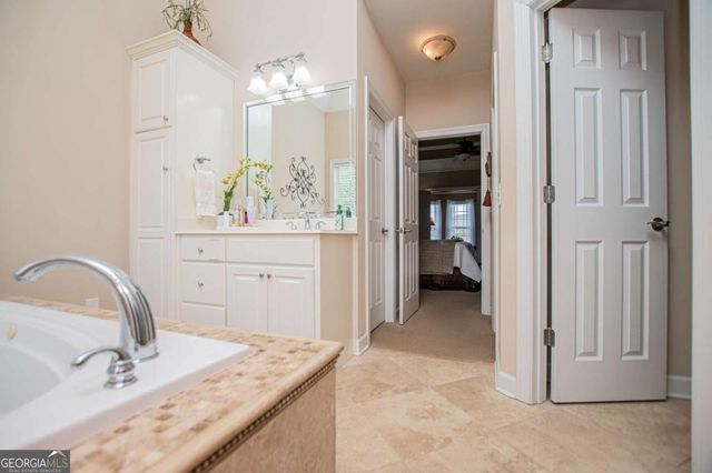 106 Emily Court, Carrollton, GA 30117