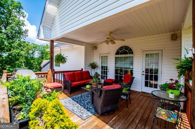 106 Emily Court, Carrollton, GA 30117