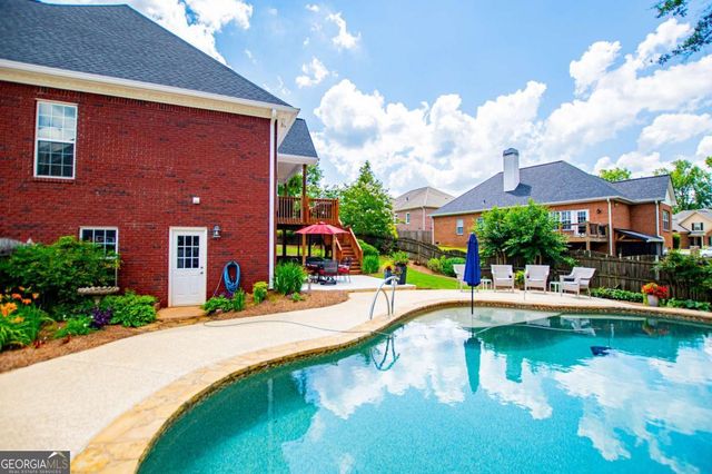 106 Emily Court, Carrollton, GA 30117