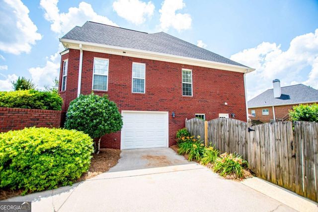 106 Emily Court, Carrollton, GA 30117