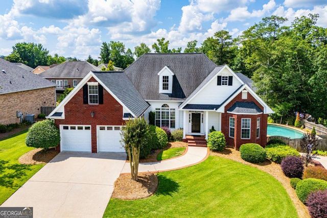 106 Emily Court, Carrollton, GA 30117