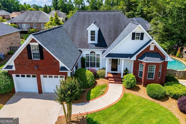 106 Emily Court, Carrollton, GA 30117