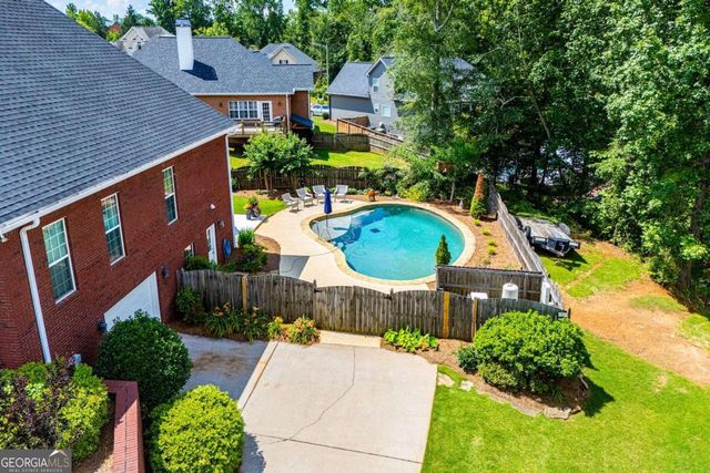 106 Emily Court, Carrollton, GA 30117