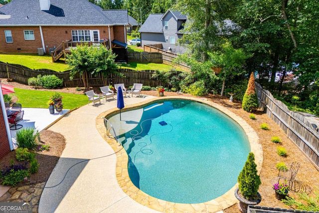 106 Emily Court, Carrollton, GA 30117
