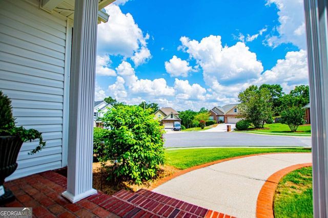 106 Emily Court, Carrollton, GA 30117