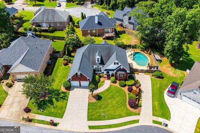 106 Emily Court, Carrollton, GA 30117