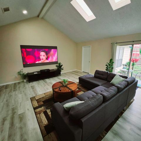 6507 Briar Glade Drive, Houston, TX 77072