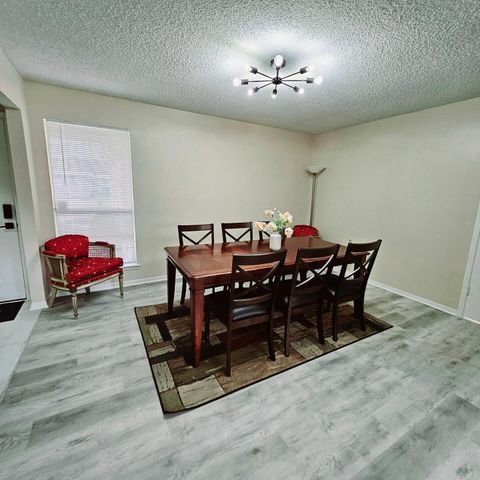 6507 Briar Glade Drive, Houston, TX 77072