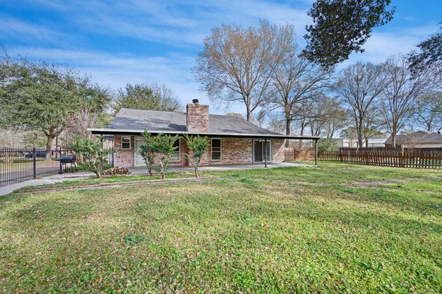 23864 White Oak Court, Porter, TX 77365