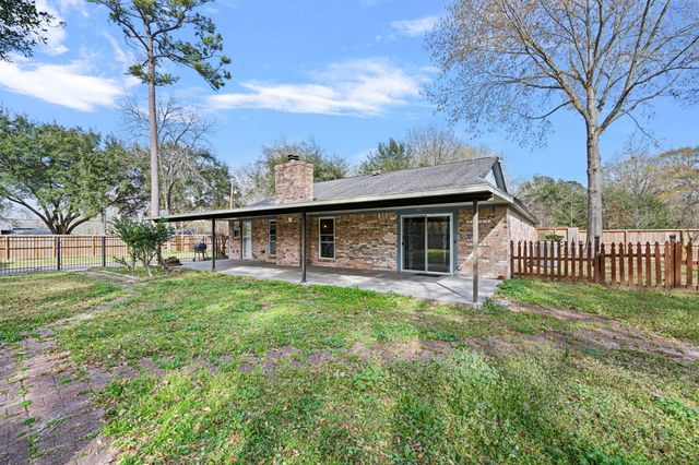 23864 White Oak Court, Porter, TX 77365