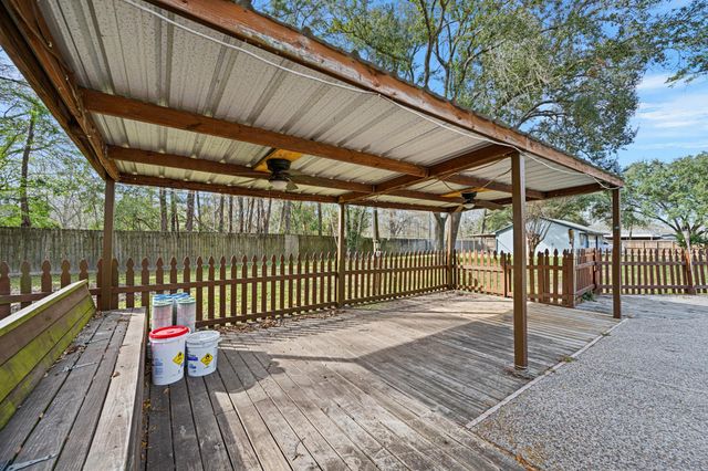 23864 White Oak Court, Porter, TX 77365