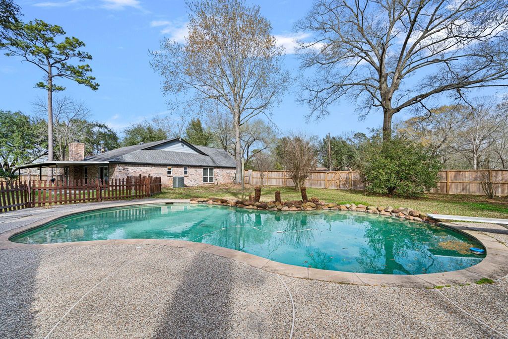 23864 White Oak Court, Porter, TX 77365