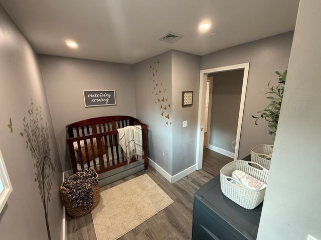 52 Chipaway Rd, Freetown, MA 02717