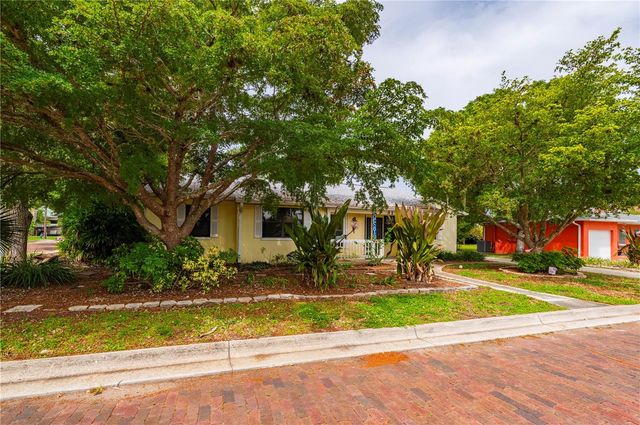 311 GILL STREET, Punta Gorda, FL 33950