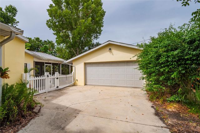 311 GILL STREET, Punta Gorda, FL 33950