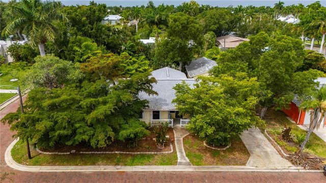 311 GILL STREET, Punta Gorda, FL 33950