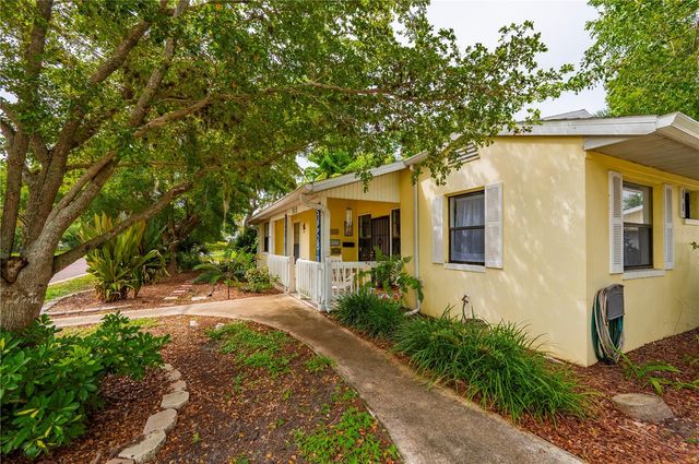 311 GILL STREET, Punta Gorda, FL 33950