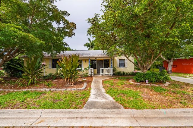 311 GILL STREET, Punta Gorda, FL 33950