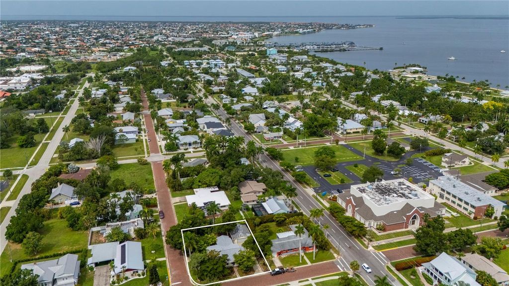 311 GILL STREET, Punta Gorda, FL 33950