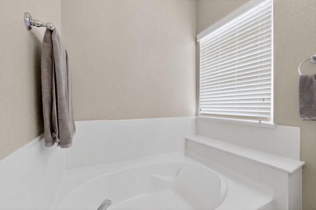 4029 Paseo Vista Place NE, Rio Rancho, NM 87124