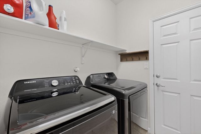 4029 Paseo Vista Place NE, Rio Rancho, NM 87124