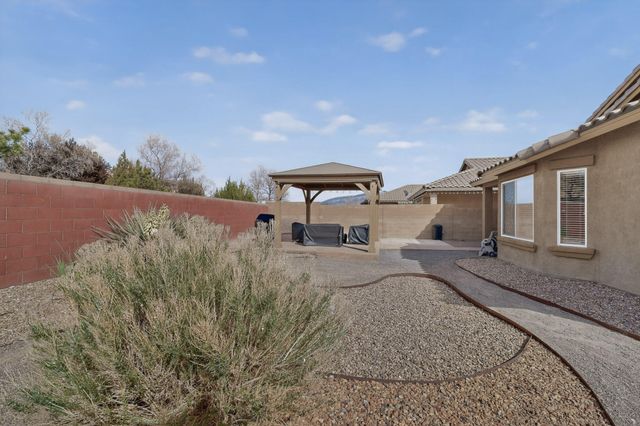 4029 Paseo Vista Place NE, Rio Rancho, NM 87124