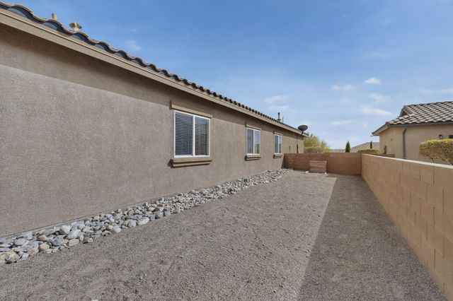 4029 Paseo Vista Place NE, Rio Rancho, NM 87124
