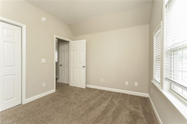 4875 Lance Ridge Lane, Winston-salem, NC 27127