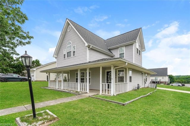 4875 Lance Ridge Lane, Winston-salem, NC 27127