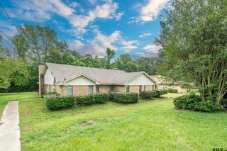 8310/8312 Garrett Dr, Tyler, TX 75703