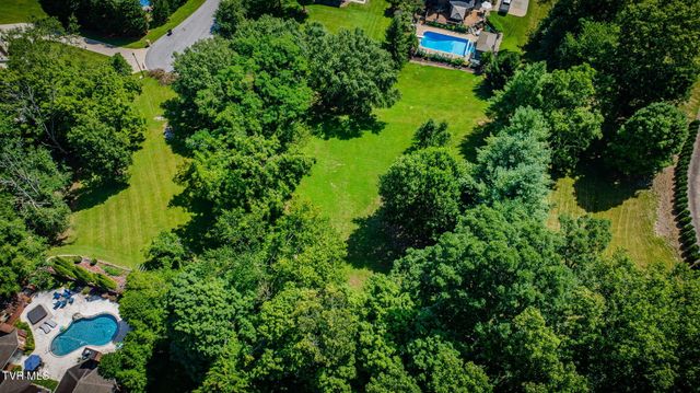 5105 Edens Way, Kingsport, TN 37664