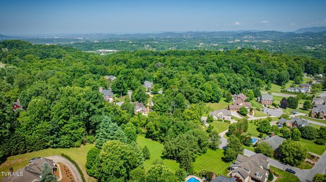 5105 Edens Way, Kingsport, TN 37664