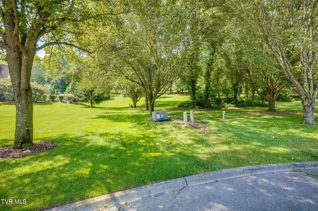 5105 Edens Way, Kingsport, TN 37664