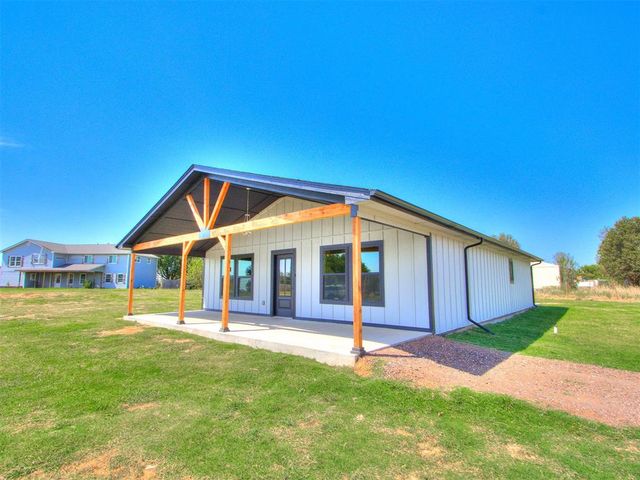 108 McDonald Drive, Shawnee, OK 74804
