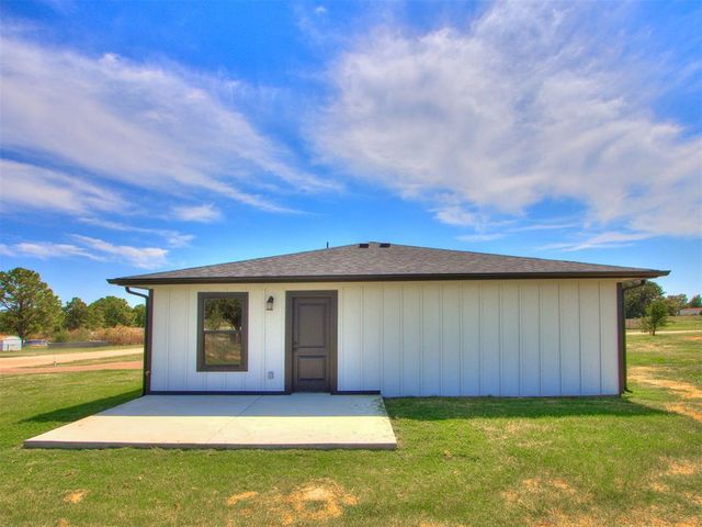108 McDonald Drive, Shawnee, OK 74804