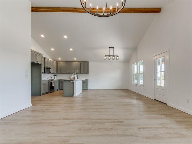 108 McDonald Drive, Shawnee, OK 74804