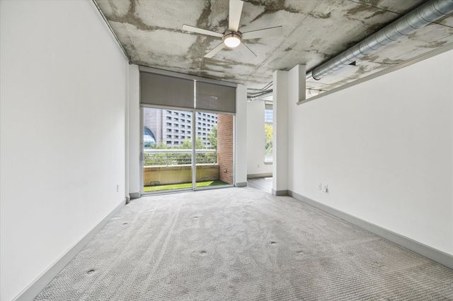 1901 Post Oak Boulevard 408, Houston, TX 77056