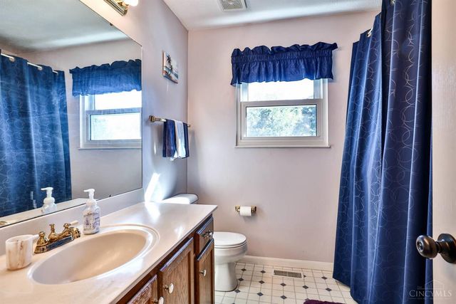 7957 Rio Grande Drive, Miami Twp, OH 45002