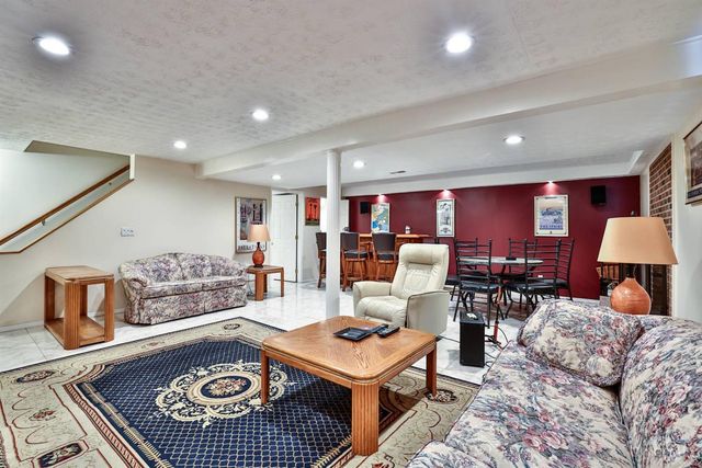 7957 Rio Grande Drive, Miami Twp, OH 45002