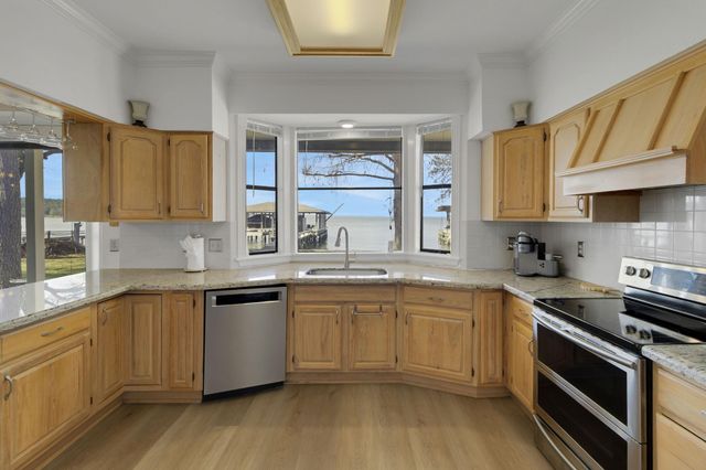 40 Pebble Beach Circle, Coldspring, TX 77331