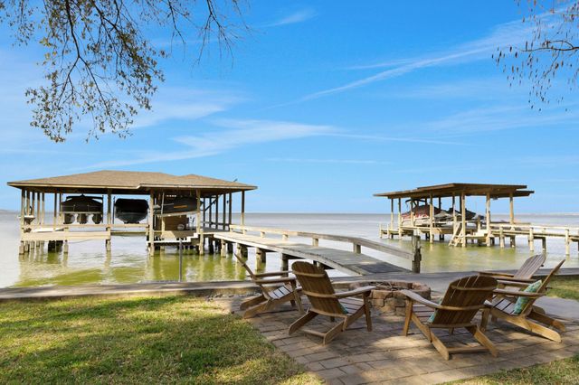 40 Pebble Beach Circle, Coldspring, TX 77331