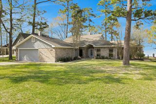40 Pebble Beach Circle, Coldspring, TX 77331