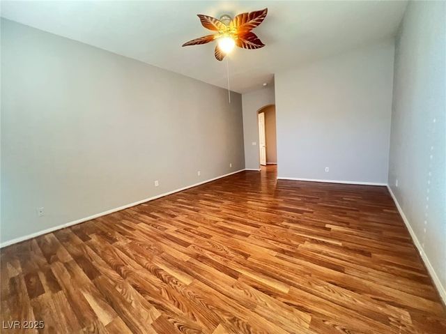 5679 Sunningdale Court, Las Vegas, NV 89122