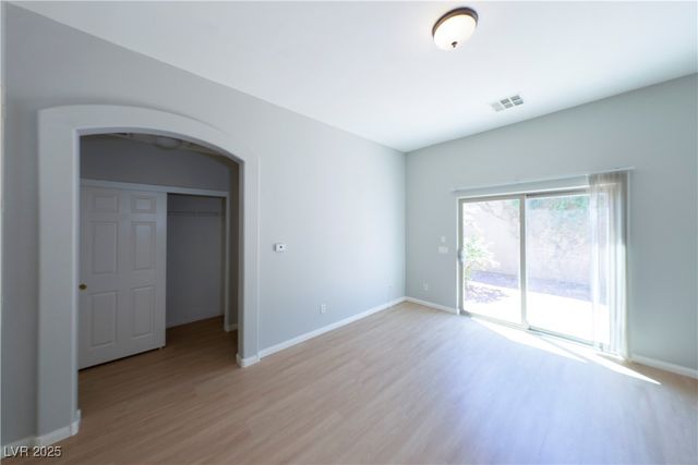 5679 Sunningdale Court, Las Vegas, NV 89122