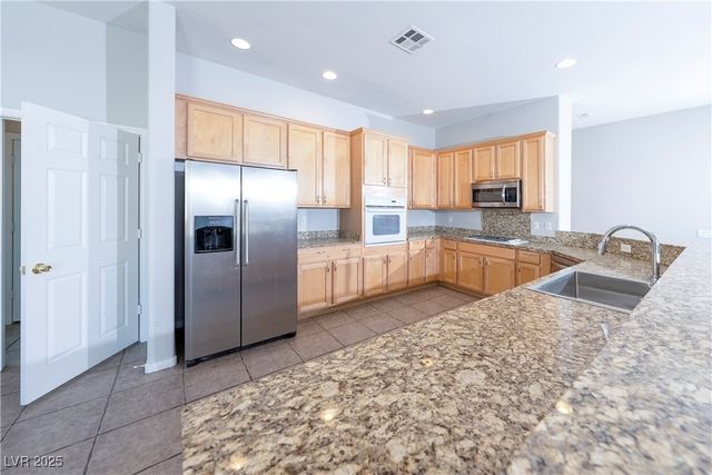 5679 Sunningdale Court, Las Vegas, NV 89122