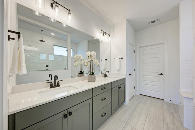229 Canyoncrest WAY, Liberty Hill, TX 78642