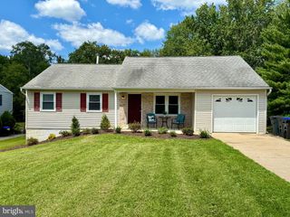 2401 W COLONIAL DR, Upper Chichester, PA 19061